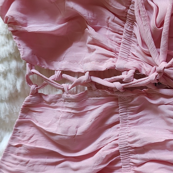 Saints+Secrets pink tiered mini - Picture 13 of 16